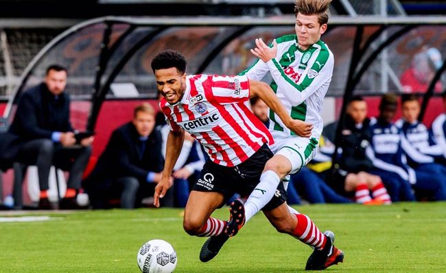 力和篮板控 力和篮板控