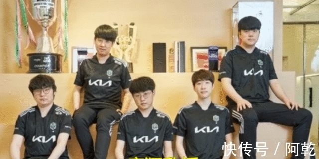 一样的足球 一样的足球