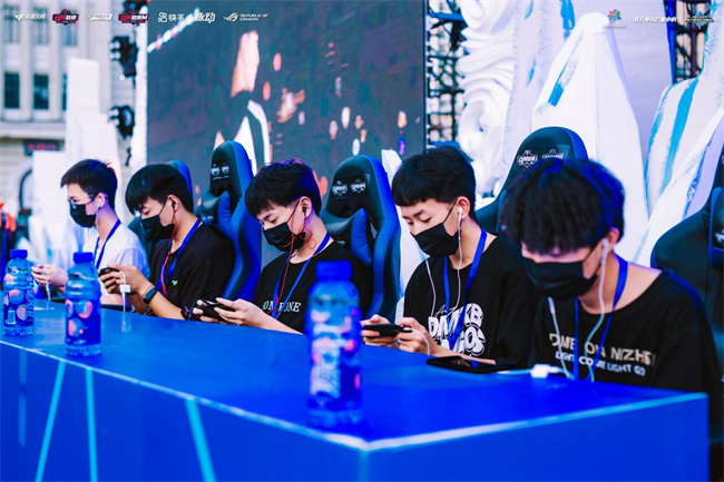 已在续约后 已在续约后