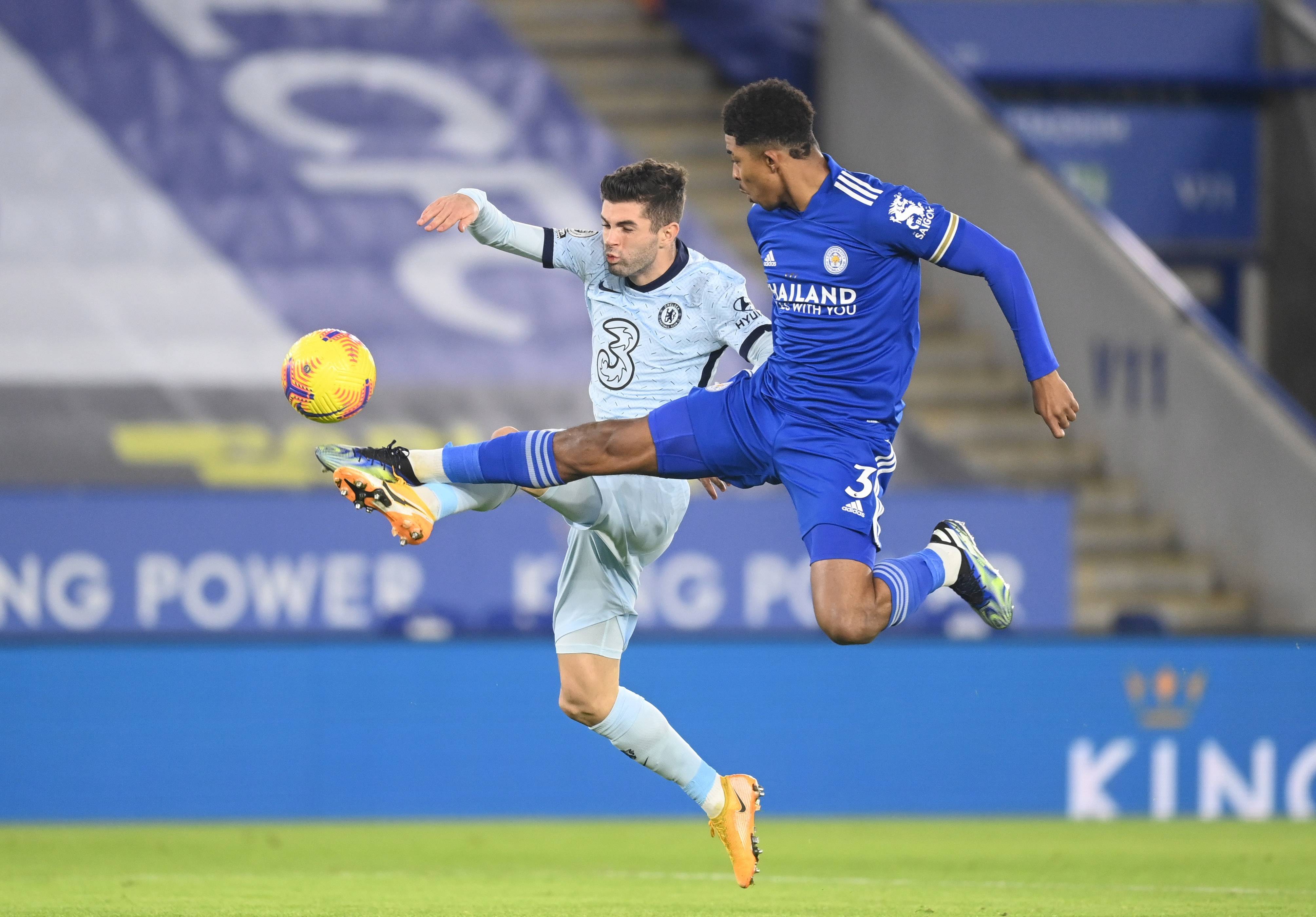 探讨这项赛 探讨这项赛